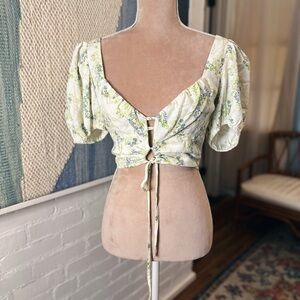 NWT Forever21 Green and White Soft Floral Puff Sleeve Blouse
